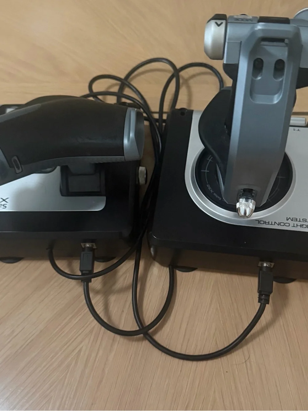 Logitech Saitek X52 Flight Control System